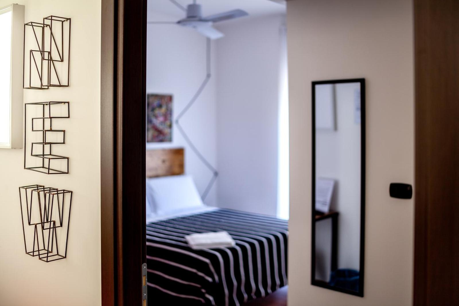 Travel B&B